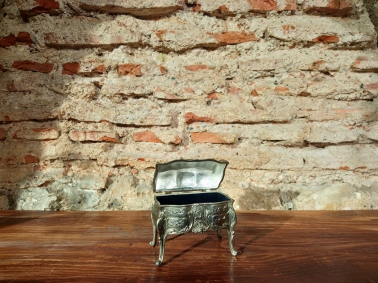 Zin metaryal takı kutusu ürün yeni sahibine hayırlı olsun.