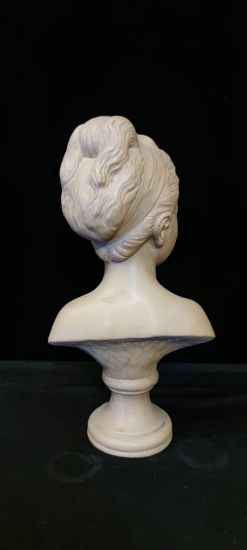 Terakota kadın büst Sanatçı İmzalı