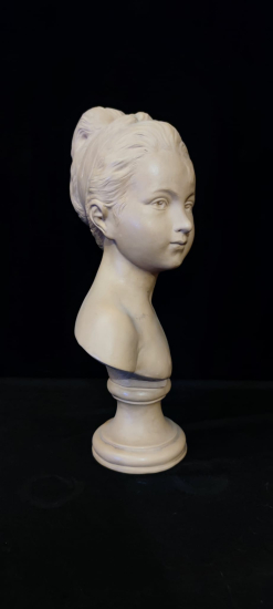 Terakota kadın büst Sanatçı İmzalı