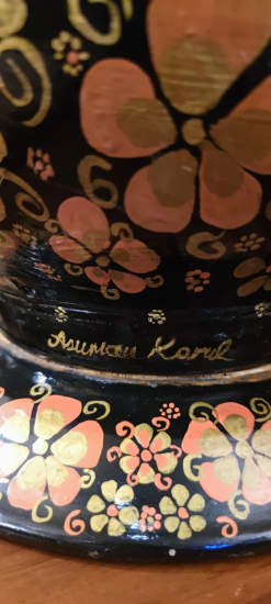 Asuman Koral imzalı ve ithaflı Toprak (SERAMİK ) Eser