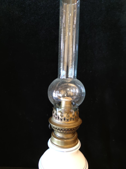 Avrupa Porselen Gaz Lambası