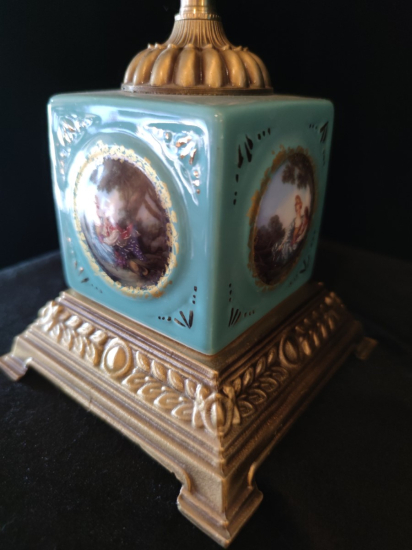 İtalian Stil Çift Abajur.