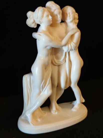 Mermer Tozu Kadın biblo