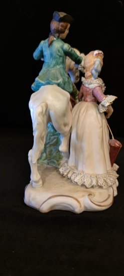 porselen atlı dönem biblo 