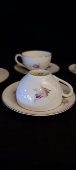 Çekoslavak Damgalı İnce porselen Çay fincanı