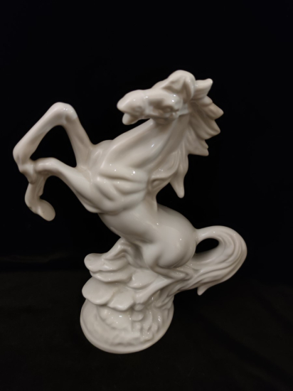 Porselen At Biblo Avrupa