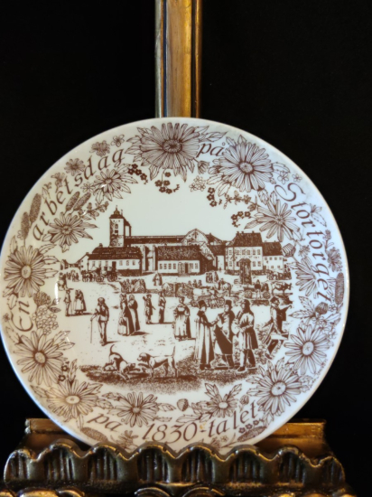 Avrupa Duvar Tabağı