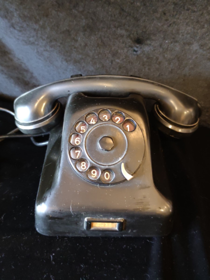 Bakalit Kasa 1940-1960  Dönem Telefon