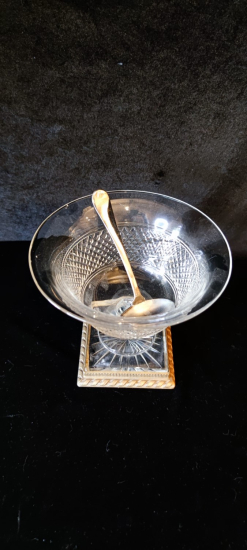 Fransız Bronz Alt Kaideli Şerbetlik Meyvelik