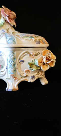 İtalian Capitamonte Jardinyer