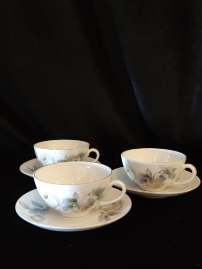 Victoria Bone china 3 Adet Fincan ve Tabak