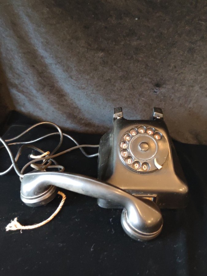 thumbBakalit Kasa 1940-1960  Dönem Telefon